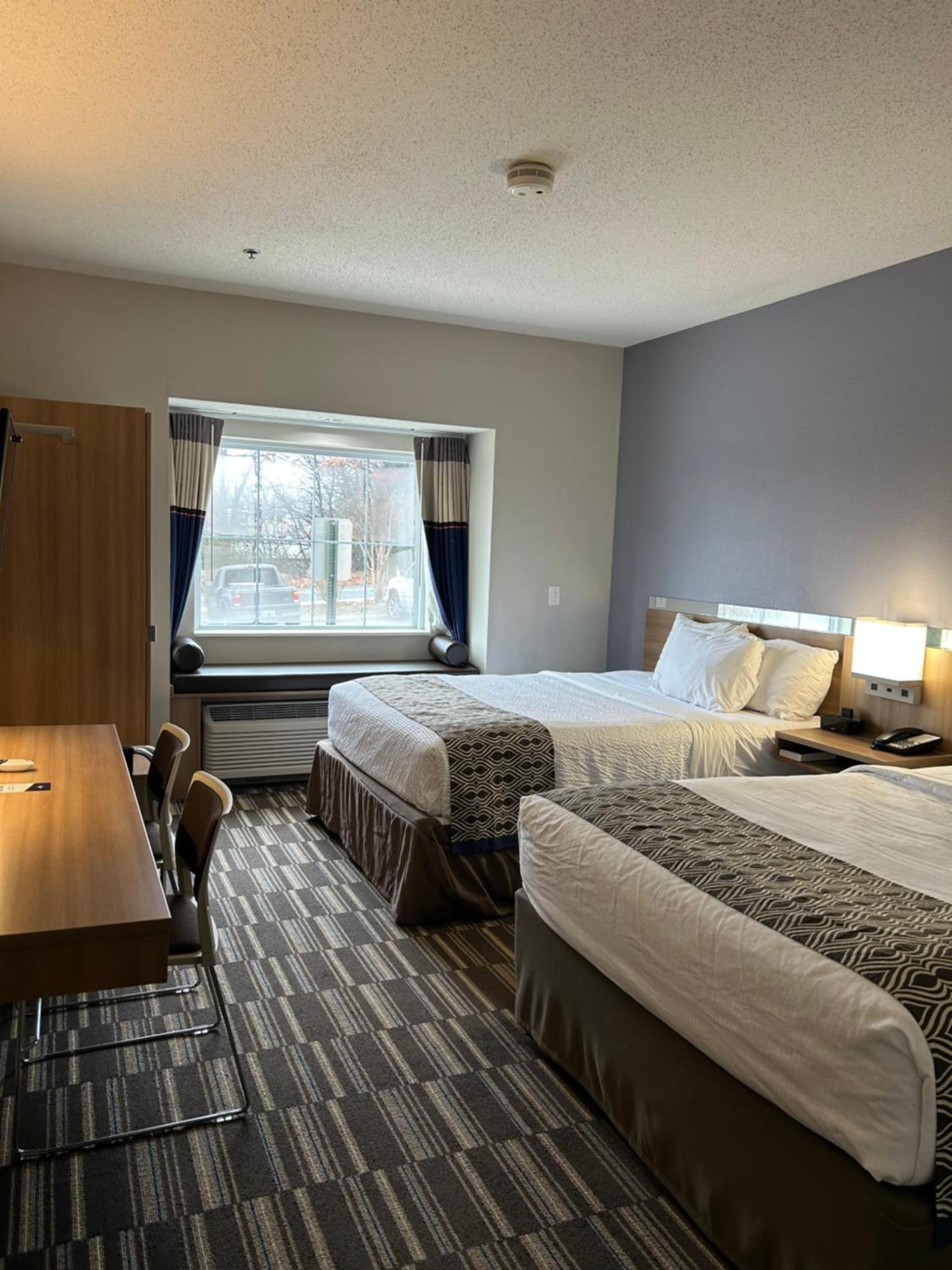 Microtel Inn & Suites By Wyndham Lynchburg Extérieur photo